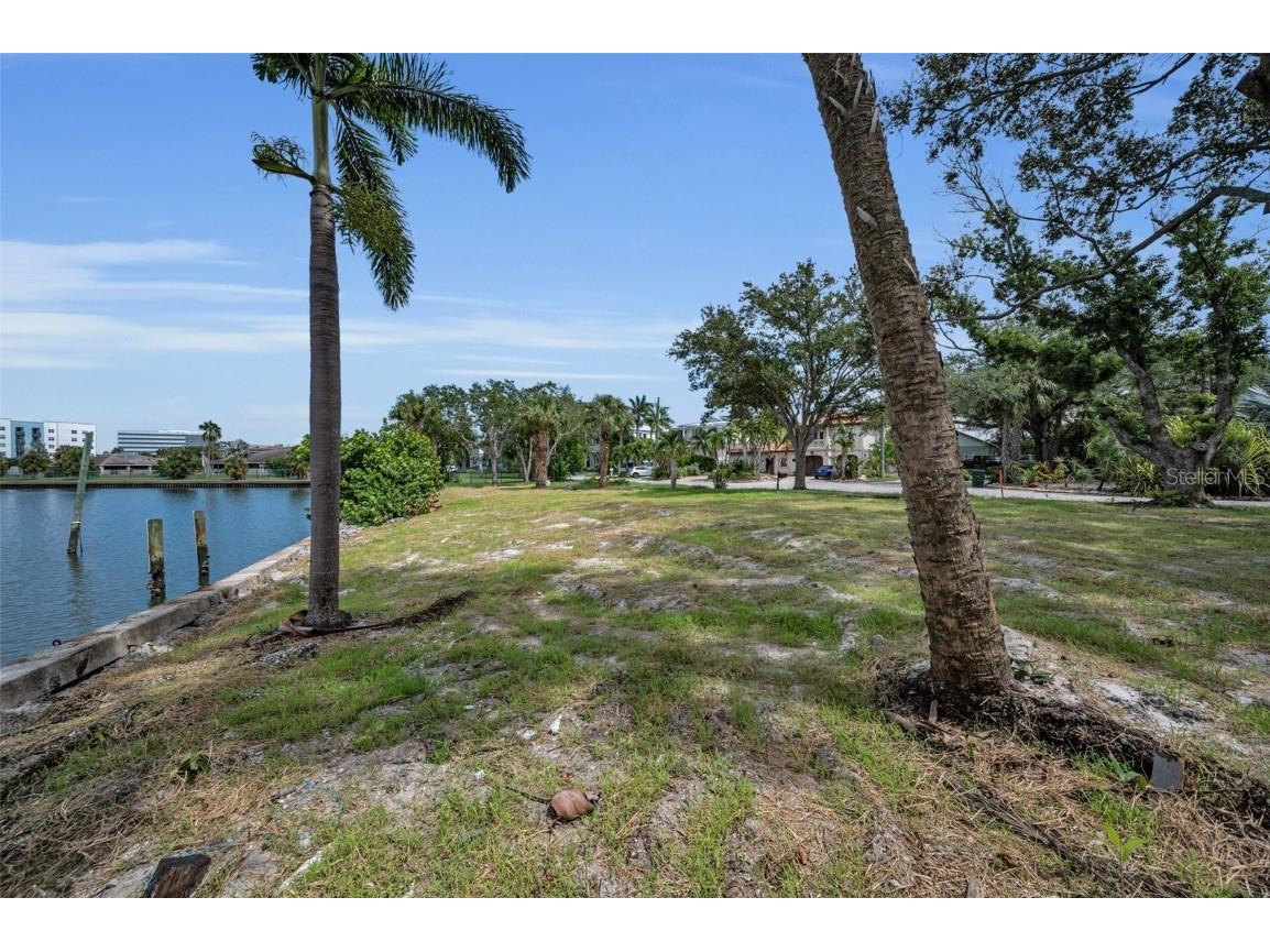 56 Sandpiper Road Tampa FL 33609 - OLD TAMPA BAY TB8425913 image15