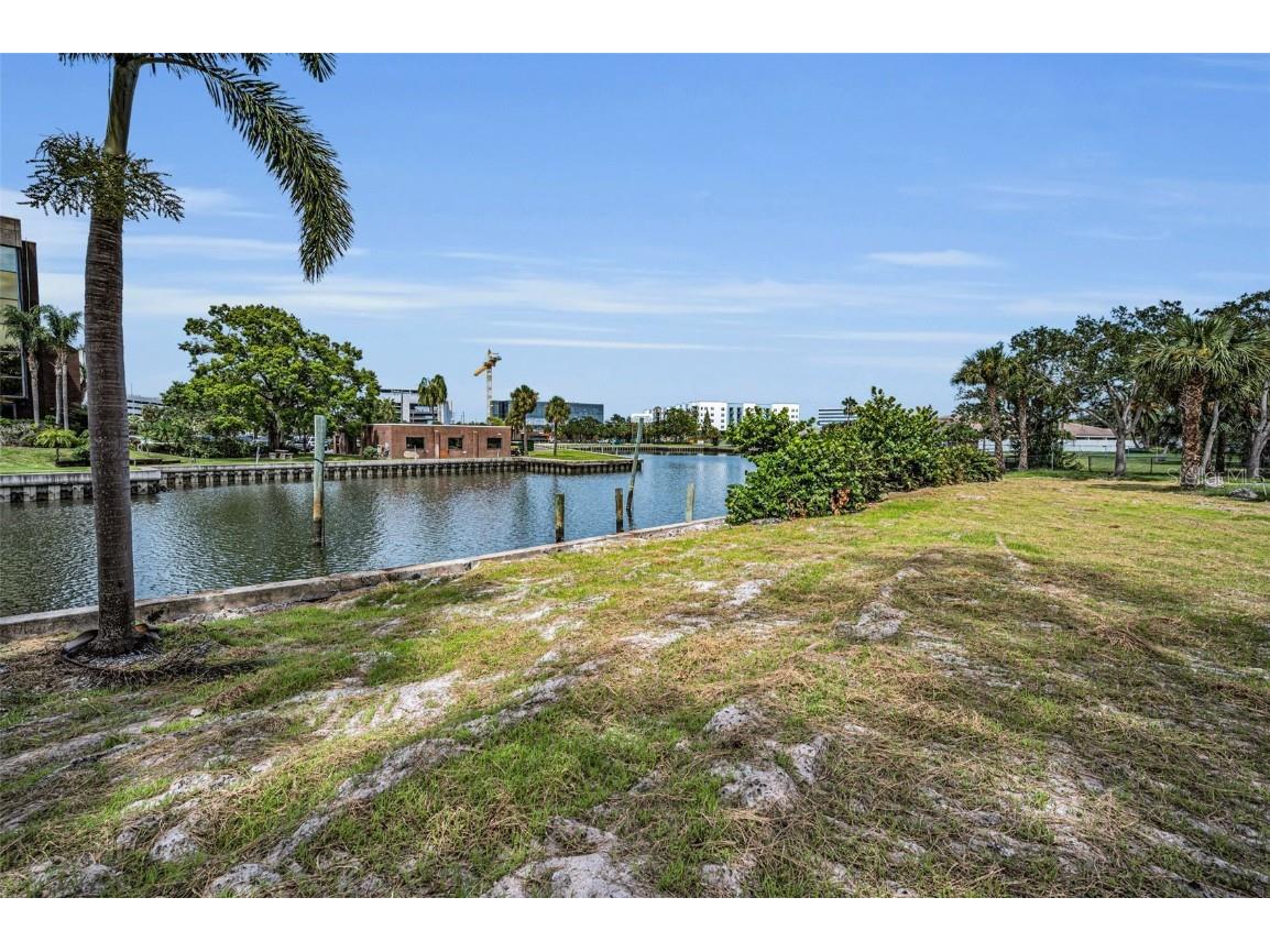56 Sandpiper Road Tampa FL 33609 - OLD TAMPA BAY TB8425913 image21