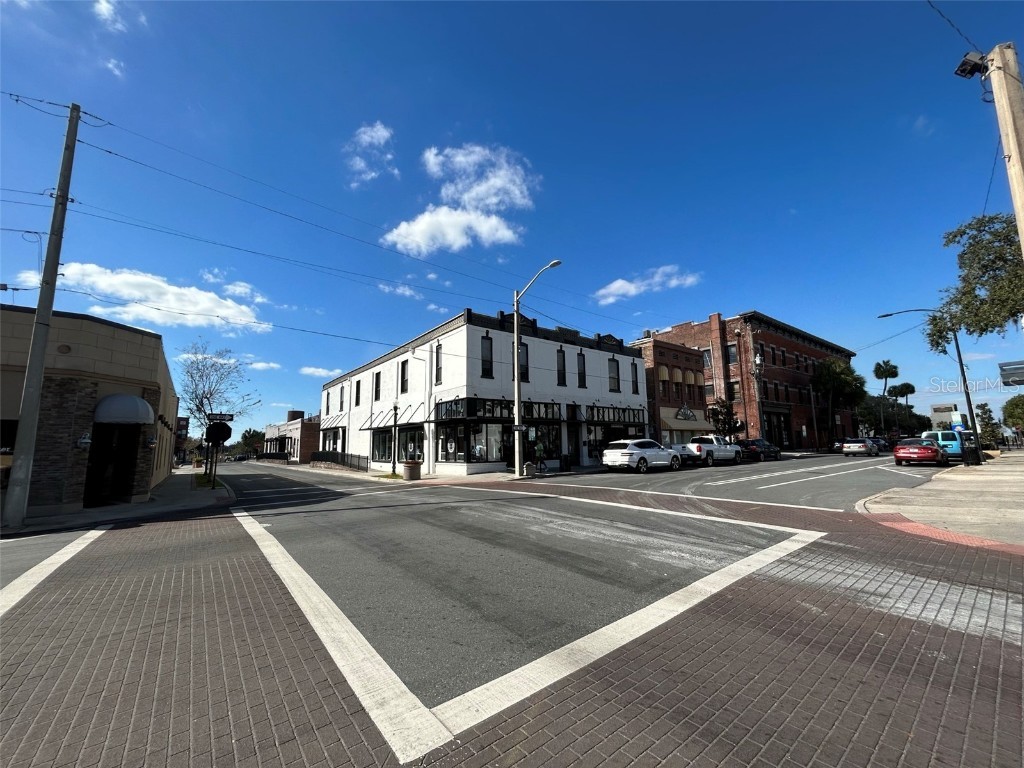 56 SE 1st Avenue #203 Ocala FL 34471 OM676040 image1