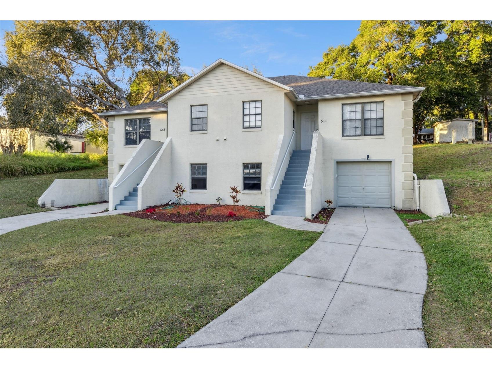 560/562 W Juniata Street Clermont FL 34711 S5142090 image1