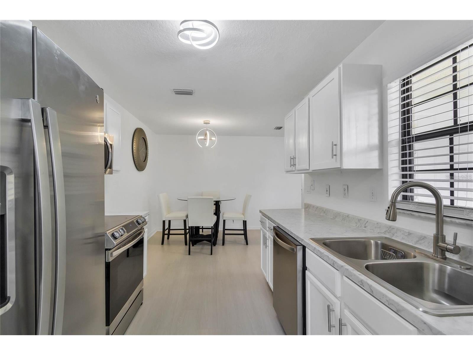 560/562 W Juniata Street Clermont FL 34711 S5142090 image3