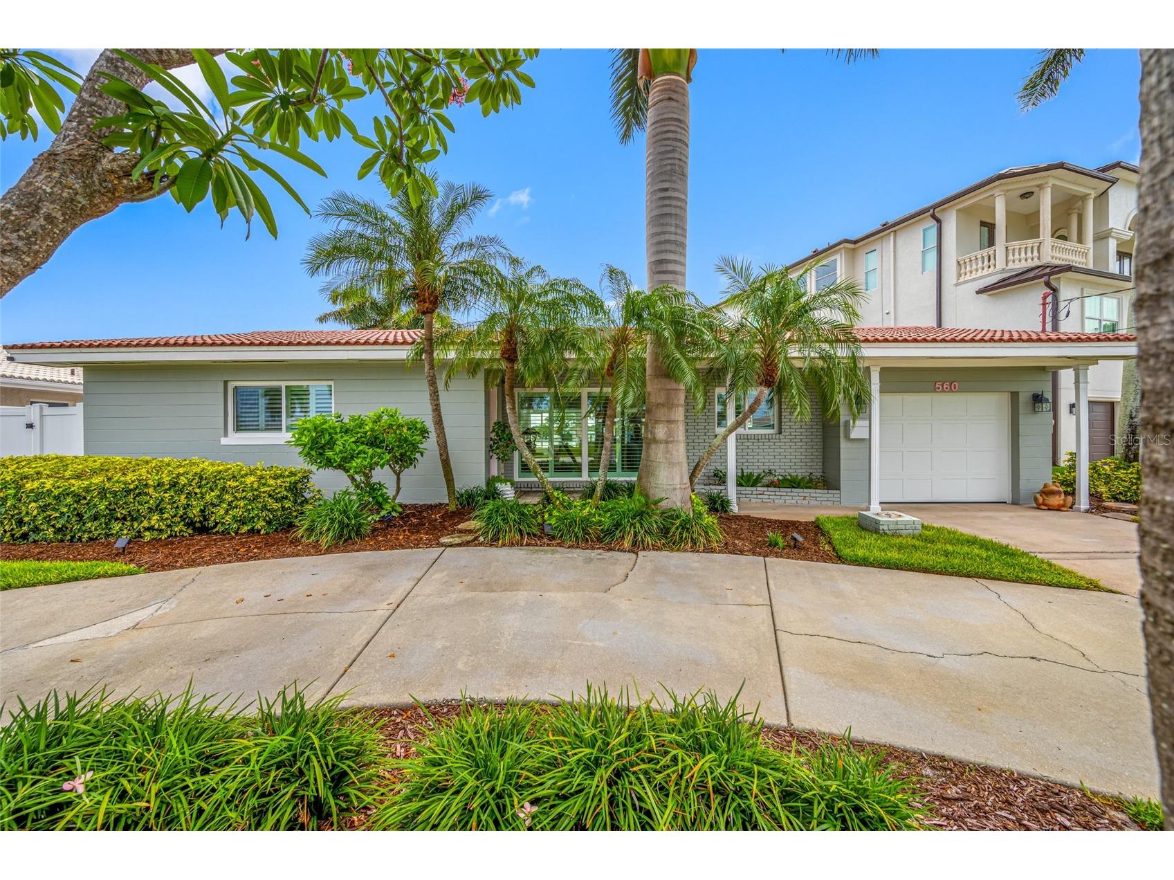 560 79th Street S Saint Petersburg FL 33707 - BOCA CIEGA BAY TB8517783 image1