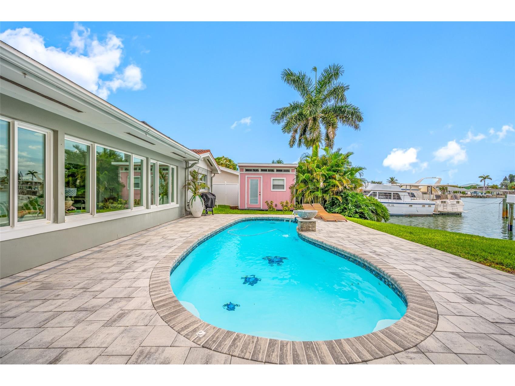 560 79th Street S Saint Petersburg FL 33707 - BOCA CIEGA BAY TB8517783 image48