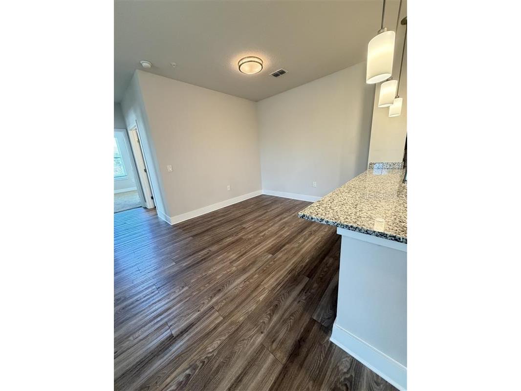 560 Academy Drive #301 Kissimmee FL 34744 O6396562 image4