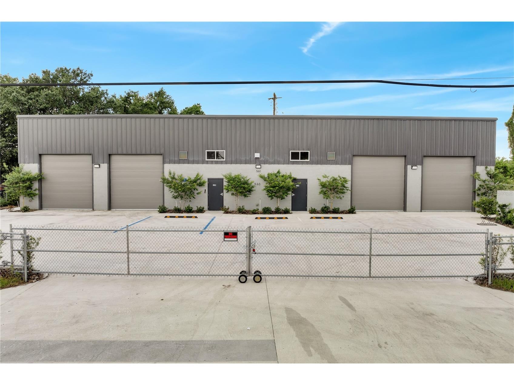 560 Barry Street Orlando FL 32808 O6400127 image1