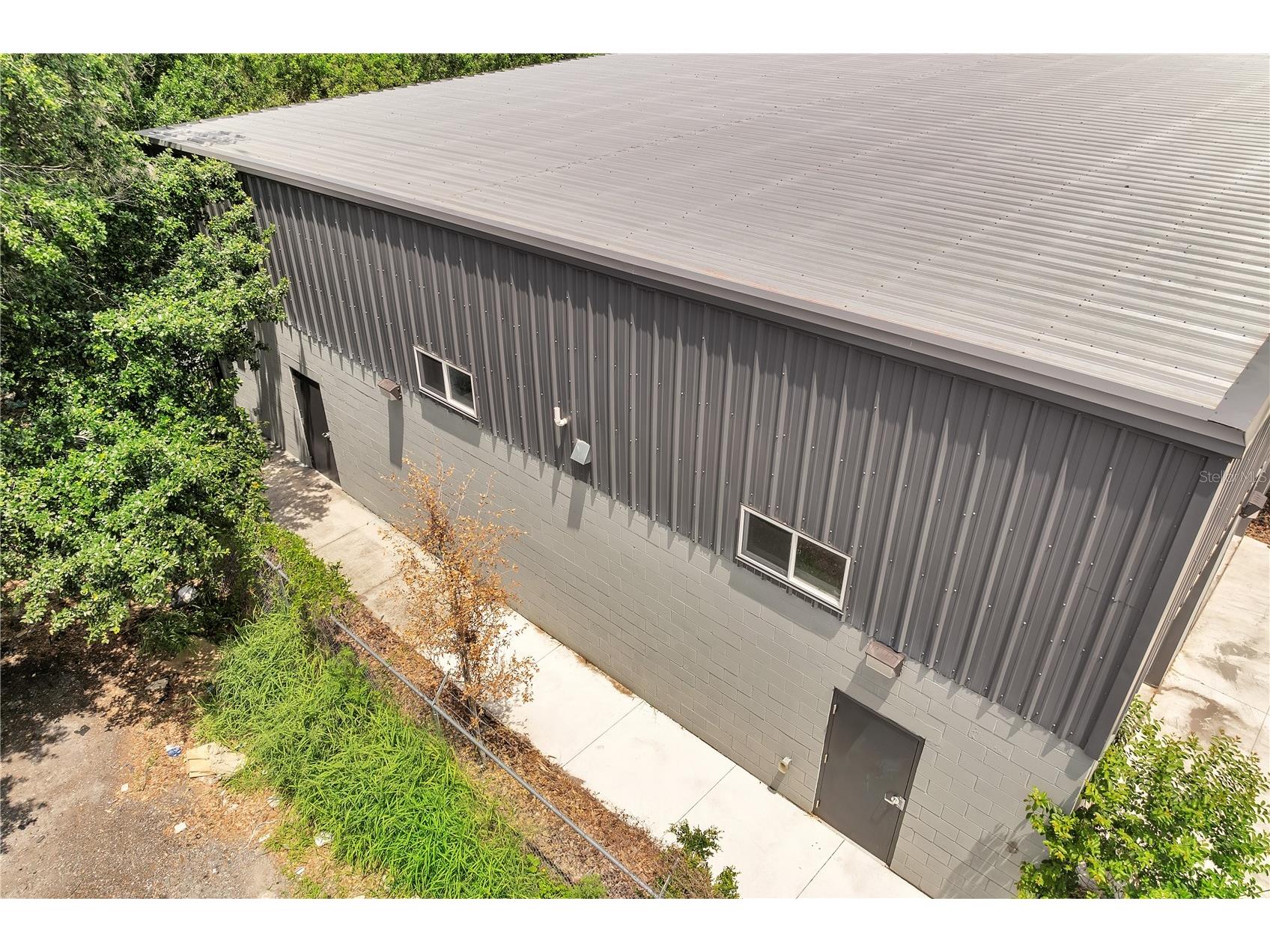 560 Barry Street Orlando FL 32808 O6400127 image11