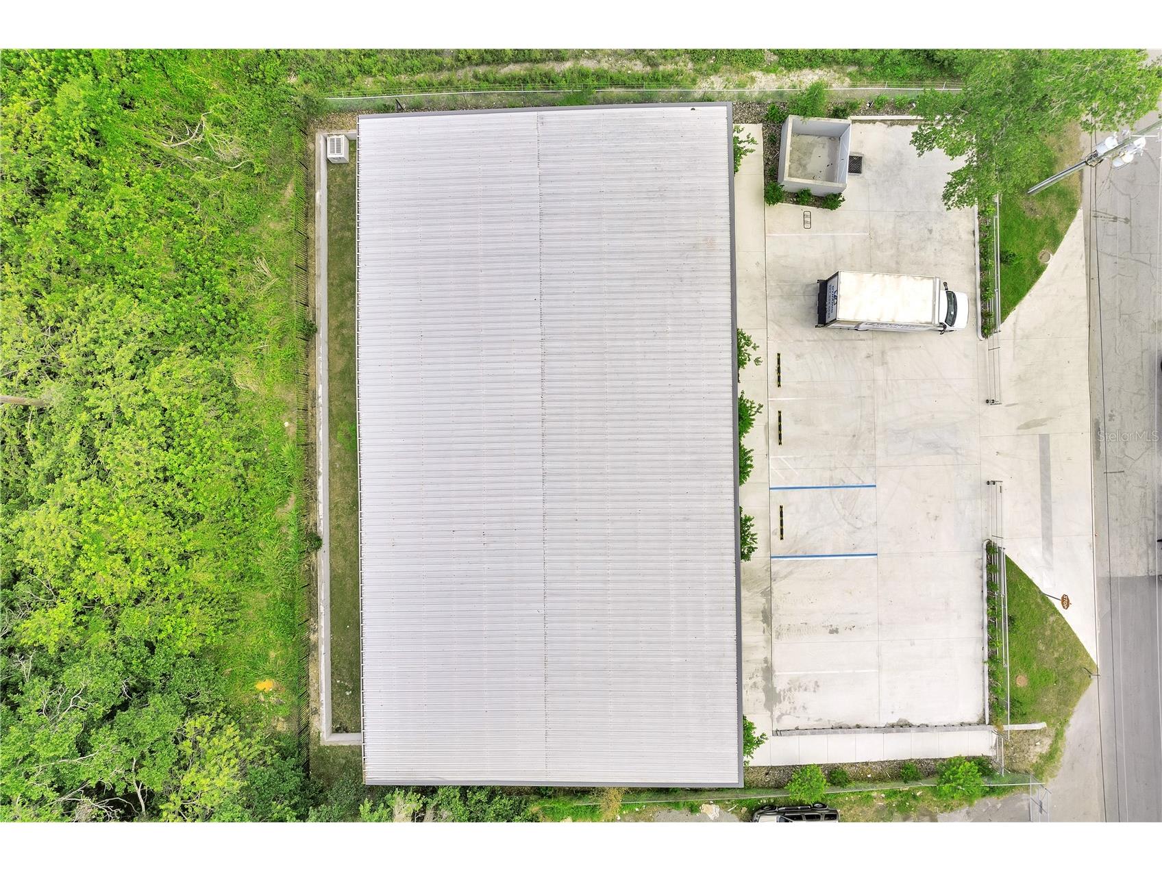 560 Barry Street Orlando FL 32808 O6400127 image13