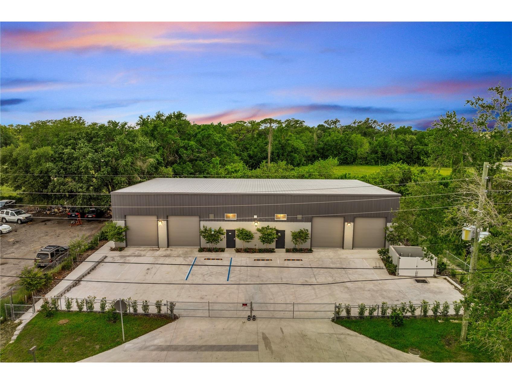 560 Barry Street Orlando FL 32808 O6400127 image2