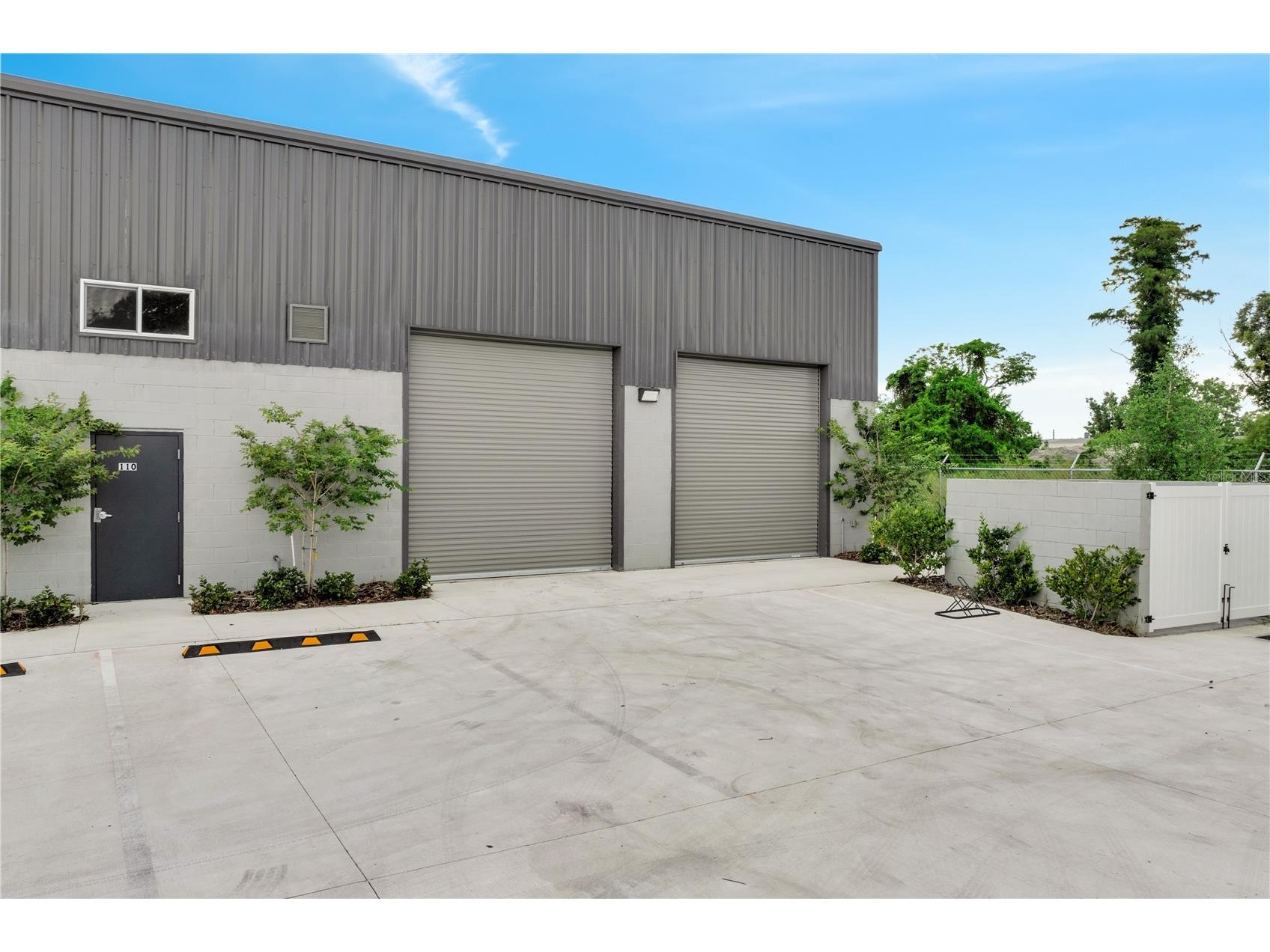 560 Barry Street Orlando FL 32808 O6400127 image3