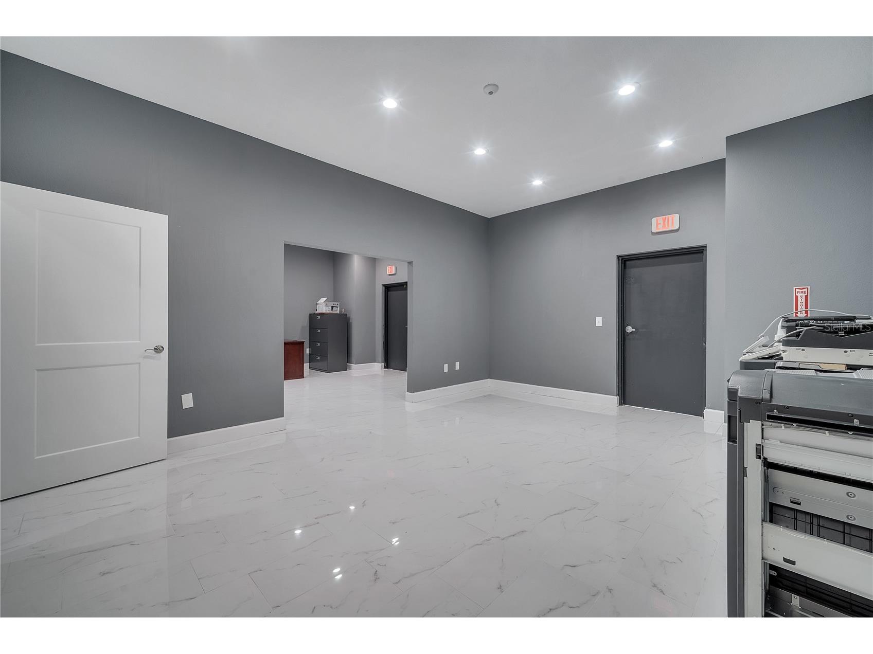 560 Barry Street Orlando FL 32808 O6400127 image30
