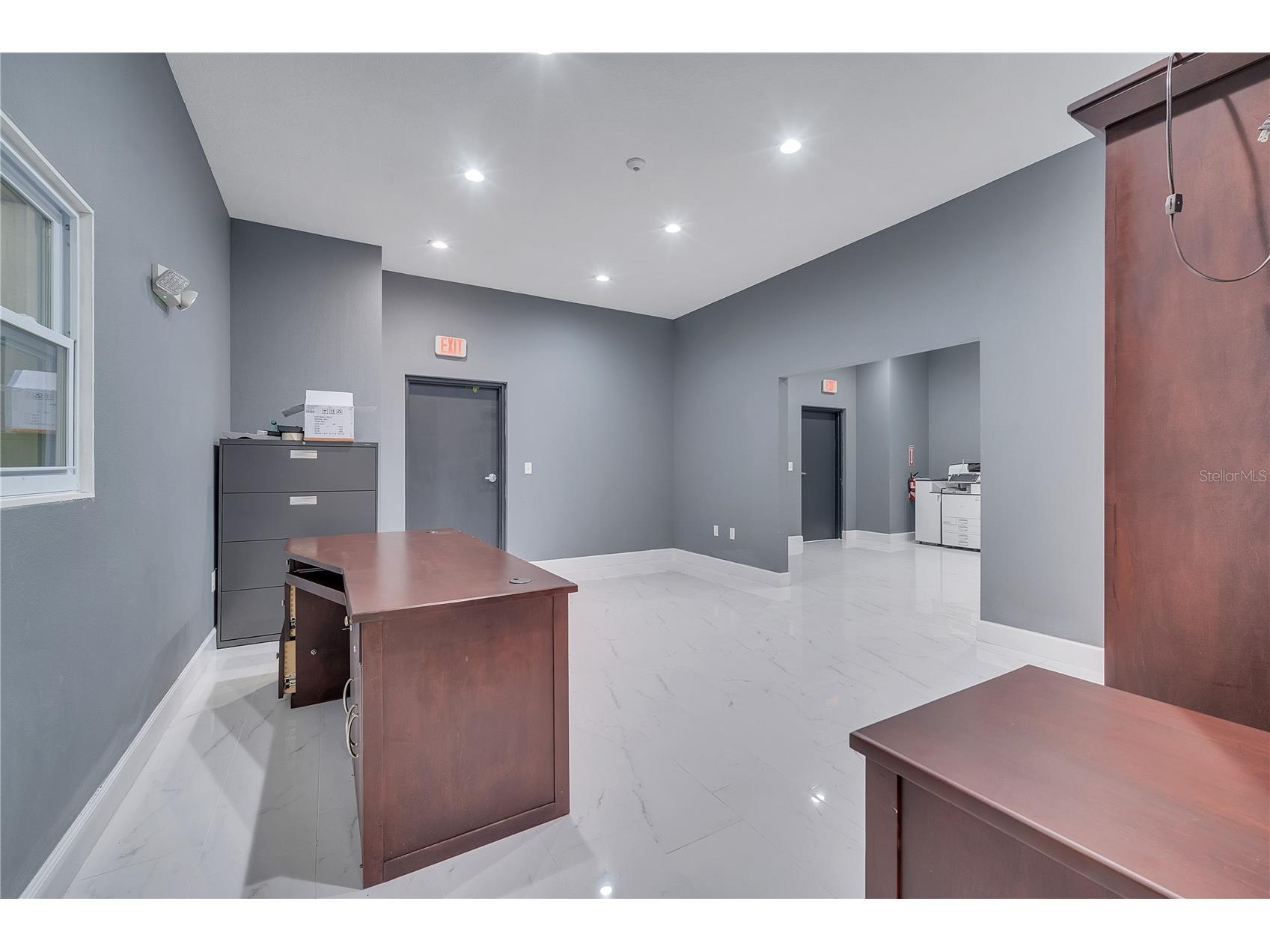 560 Barry Street Orlando FL 32808 O6400127 image34