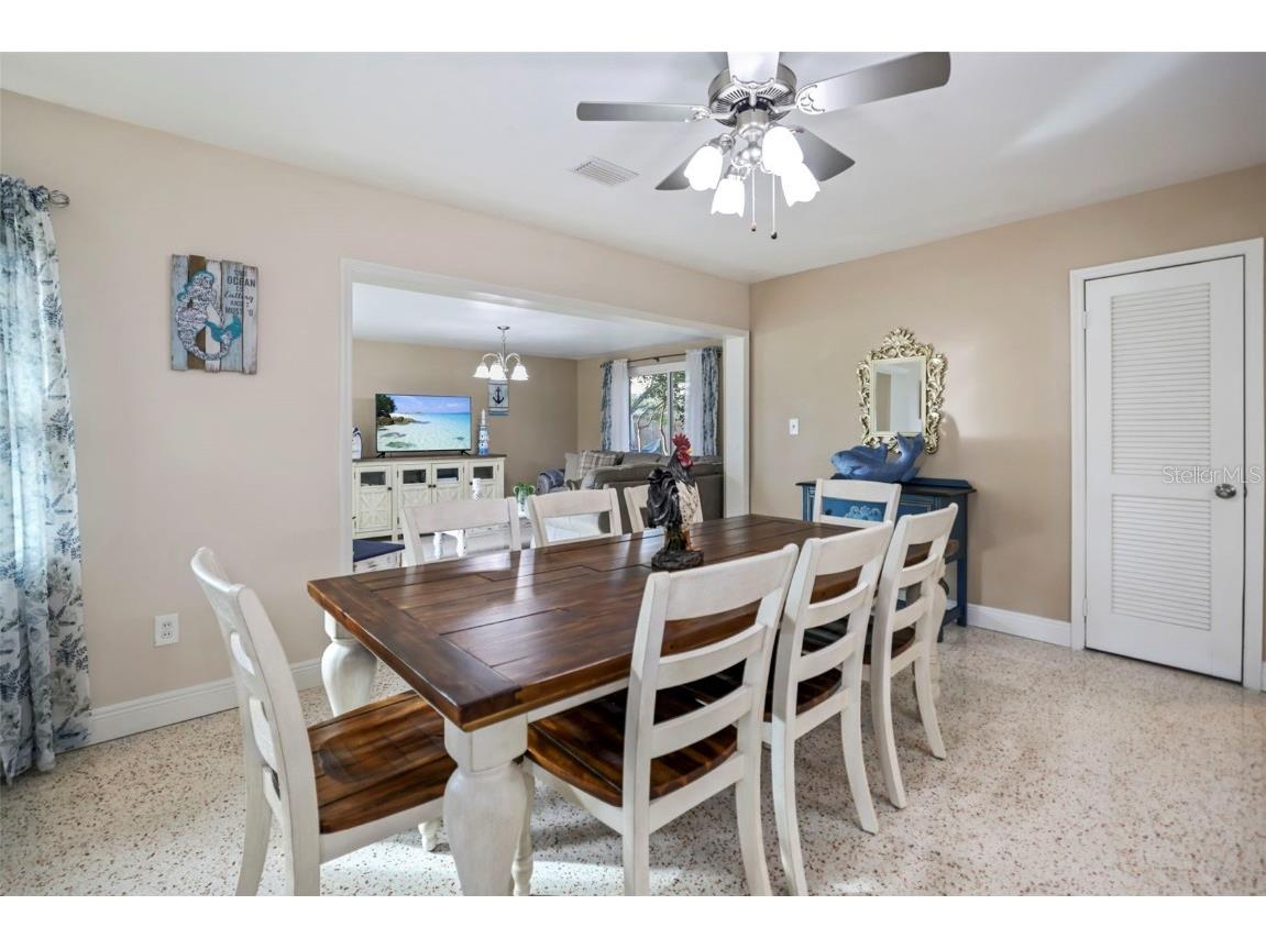 560 Baywood Drive S Dunedin FL 34698 TB8444088 image11