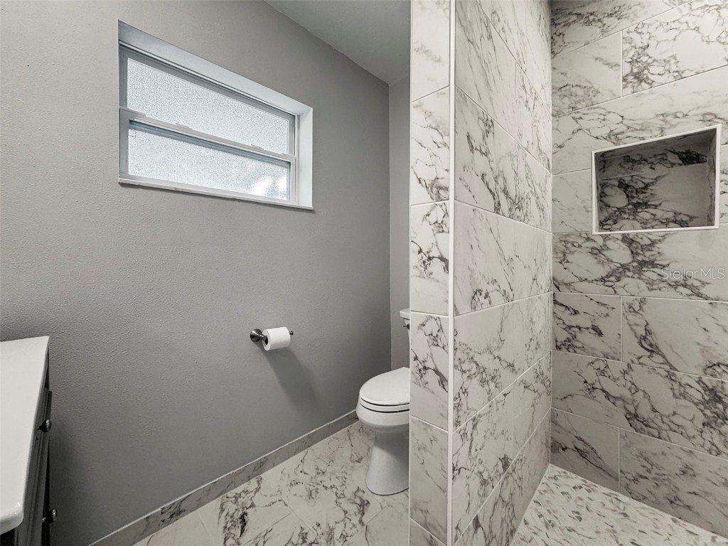 560 Baywood Drive S Dunedin FL 34698 TB8444088 image16