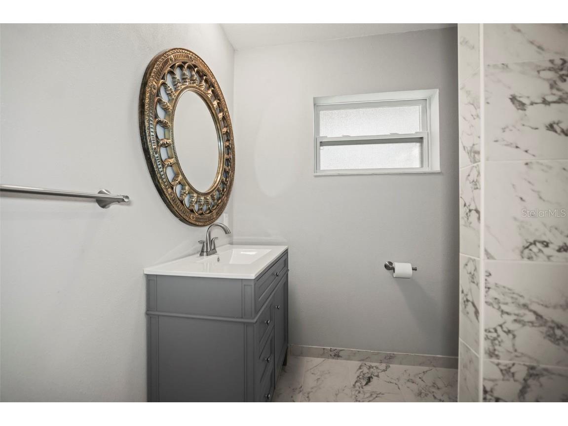 560 Baywood Drive S Dunedin FL 34698 TB8444088 image17