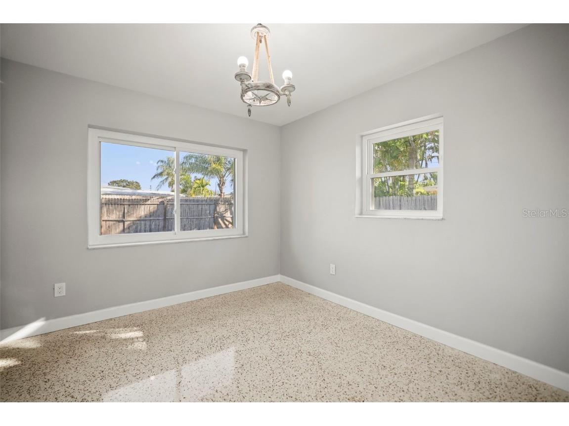 560 Baywood Drive S Dunedin FL 34698 TB8444088 image21