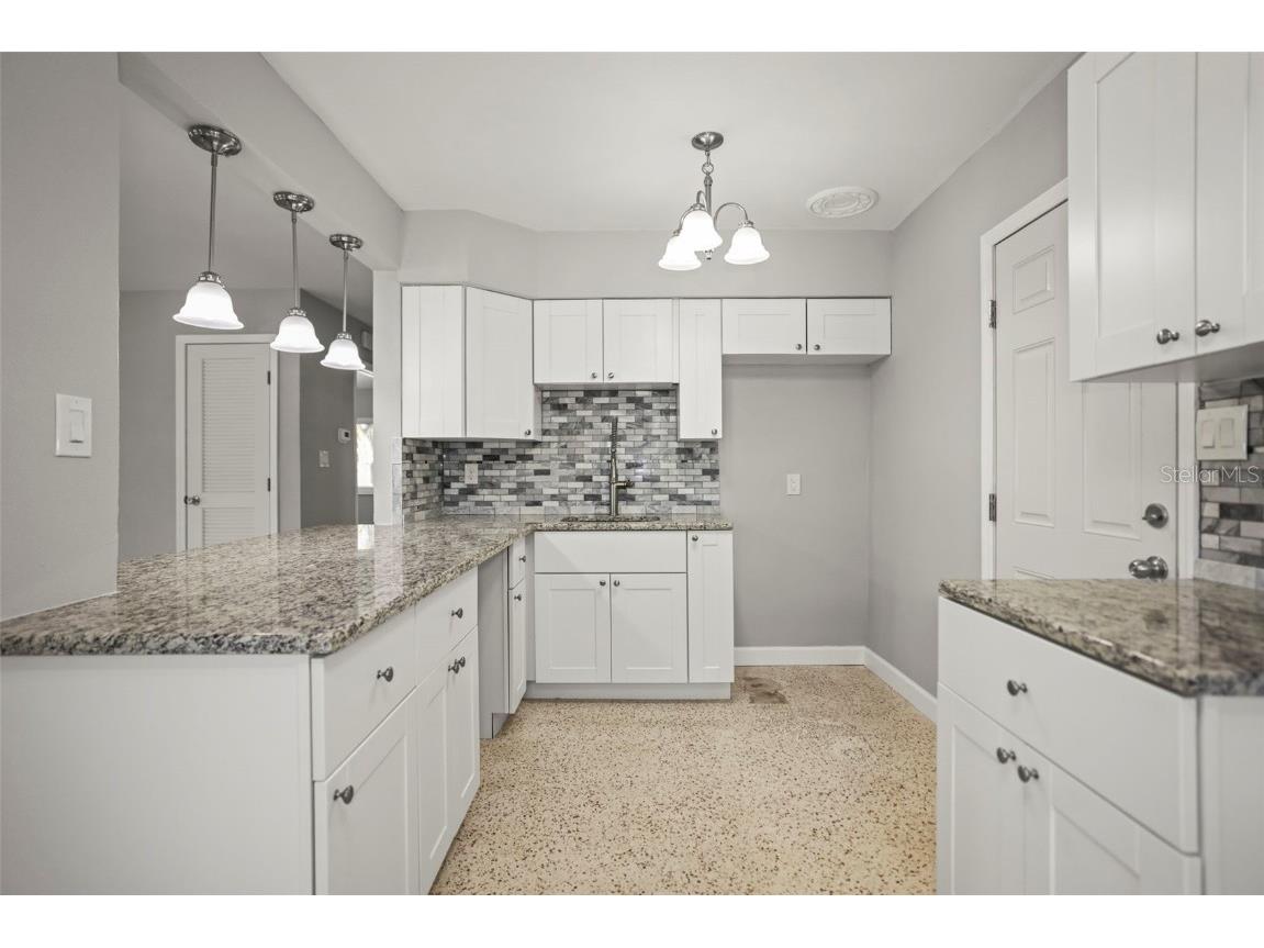 560 Baywood Drive S Dunedin FL 34698 TB8444088 image23