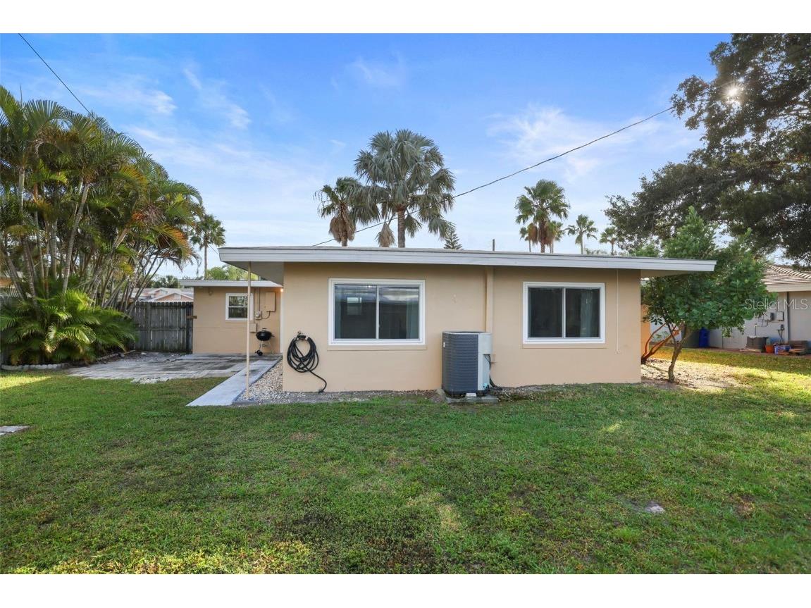 560 Baywood Drive S Dunedin FL 34698 TB8444088 image31