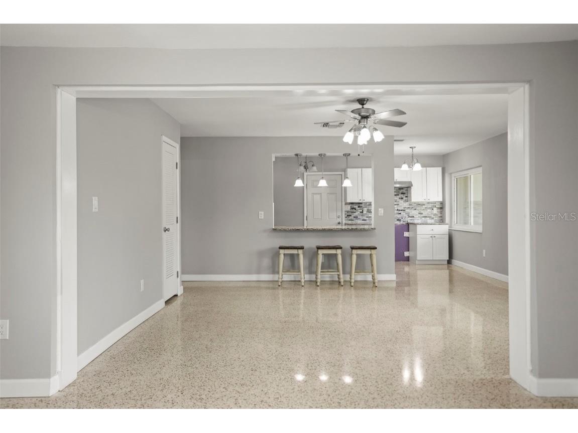 560 Baywood Drive S Dunedin FL 34698 TB8444088 image9