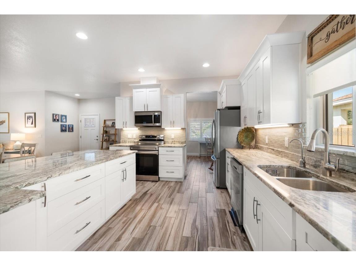 560 Clearwater Largo Road S Largo FL 33770 TB8441251 image2