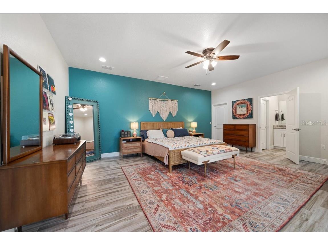 560 Clearwater Largo Road S Largo FL 33770 TB8441251 image22