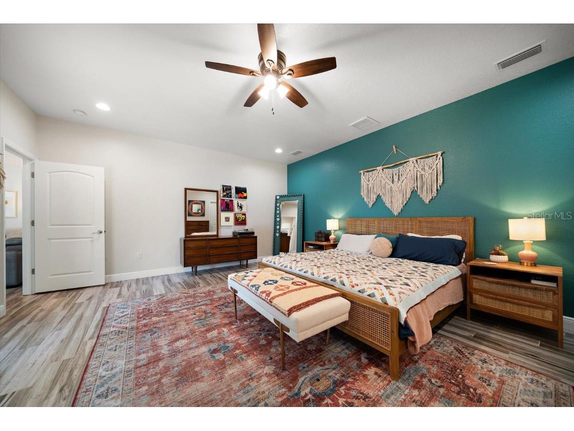 560 Clearwater Largo Road S Largo FL 33770 TB8441251 image23