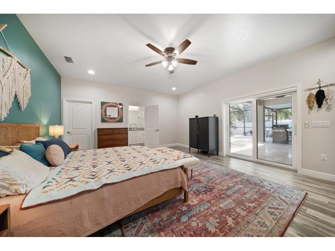 560 Clearwater Largo Road S Largo FL 33770 TB8441251 image24