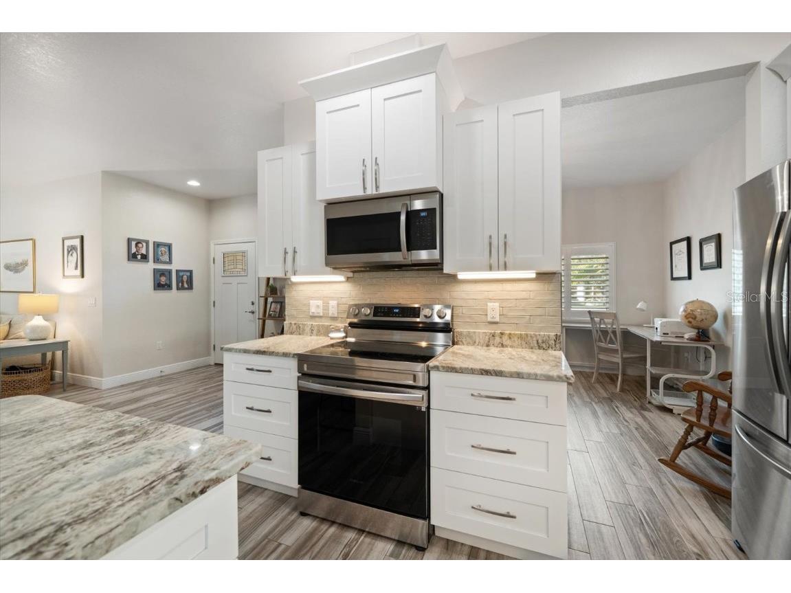 560 Clearwater Largo Road S Largo FL 33770 TB8441251 image3