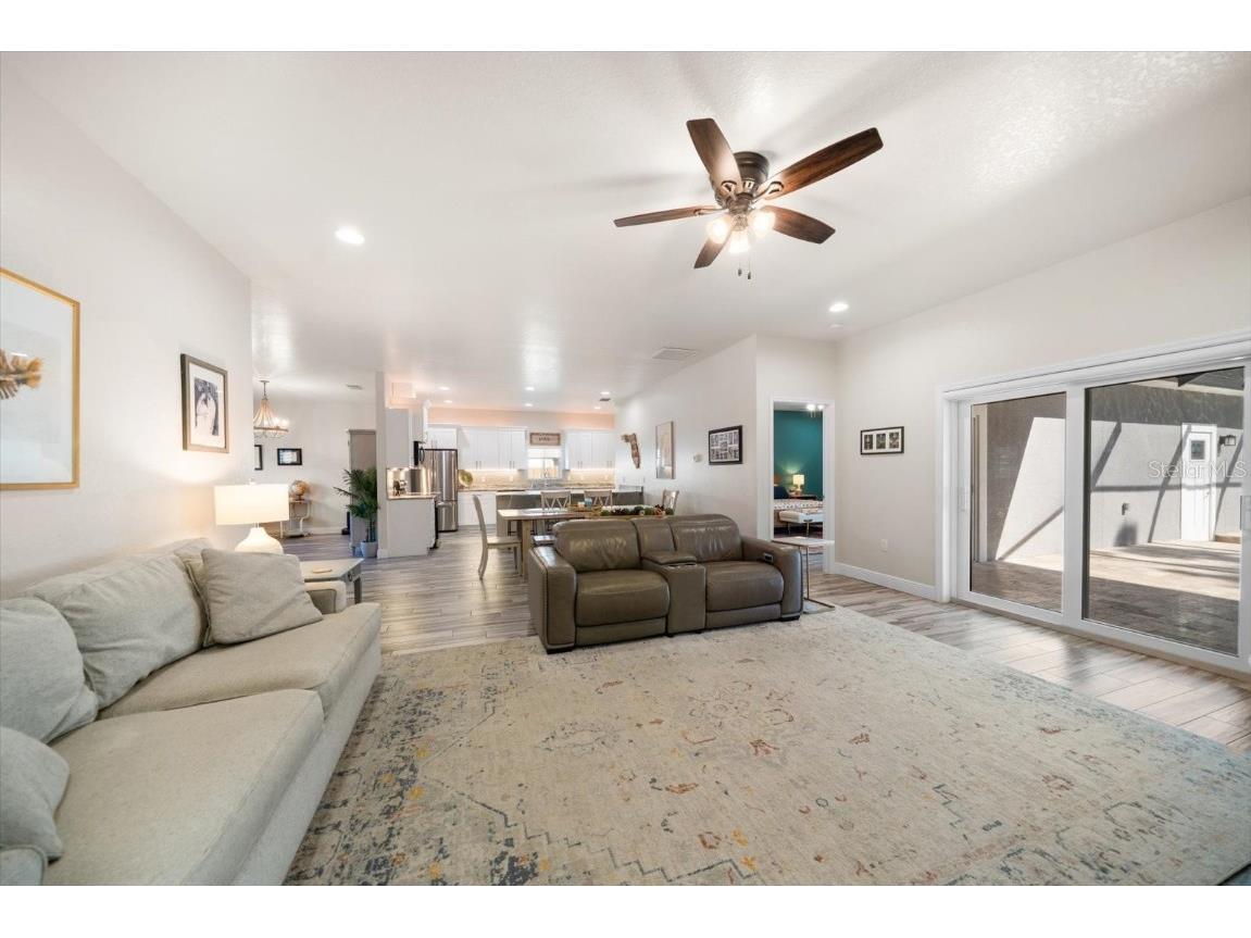 560 Clearwater Largo Road S Largo FL 33770 TB8441251 image32