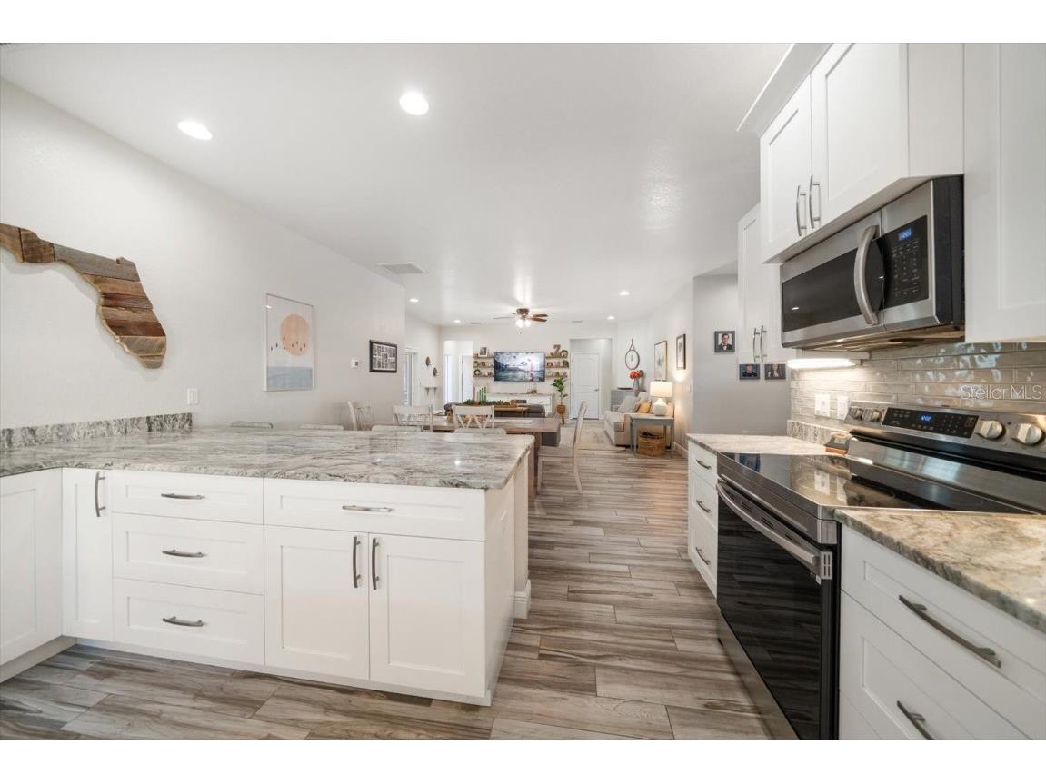 560 Clearwater Largo Road S Largo FL 33770 TB8441251 image4