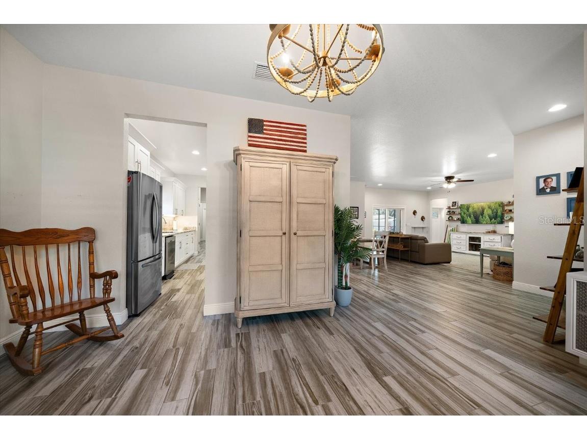 560 Clearwater Largo Road S Largo FL 33770 TB8441251 image9