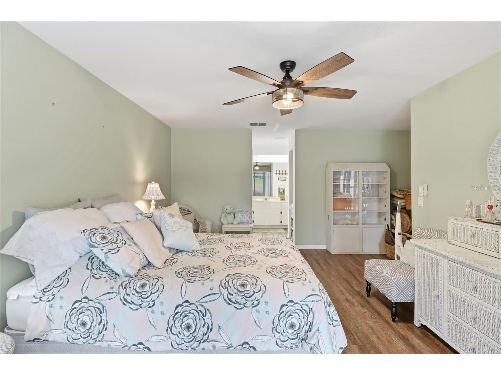 560 E Falconry Court Hernando FL 34442 TB8465262 image21