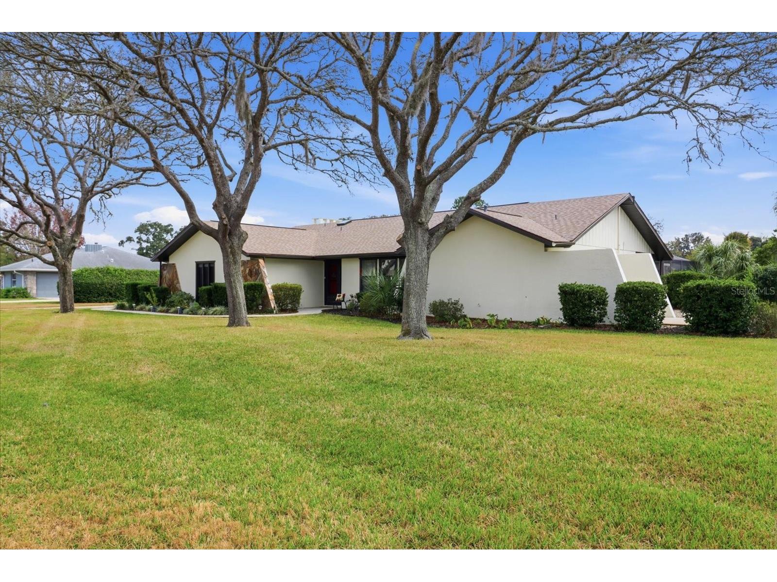 560 E Falconry Court Hernando FL 34442 TB8465262 image3