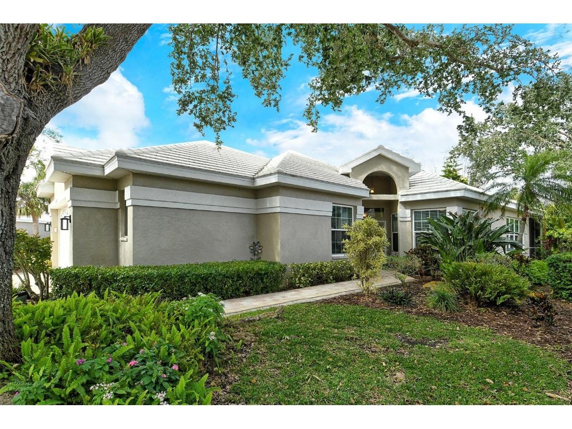 560 Fallbrook Drive Venice FL 34292 N6140962 image1