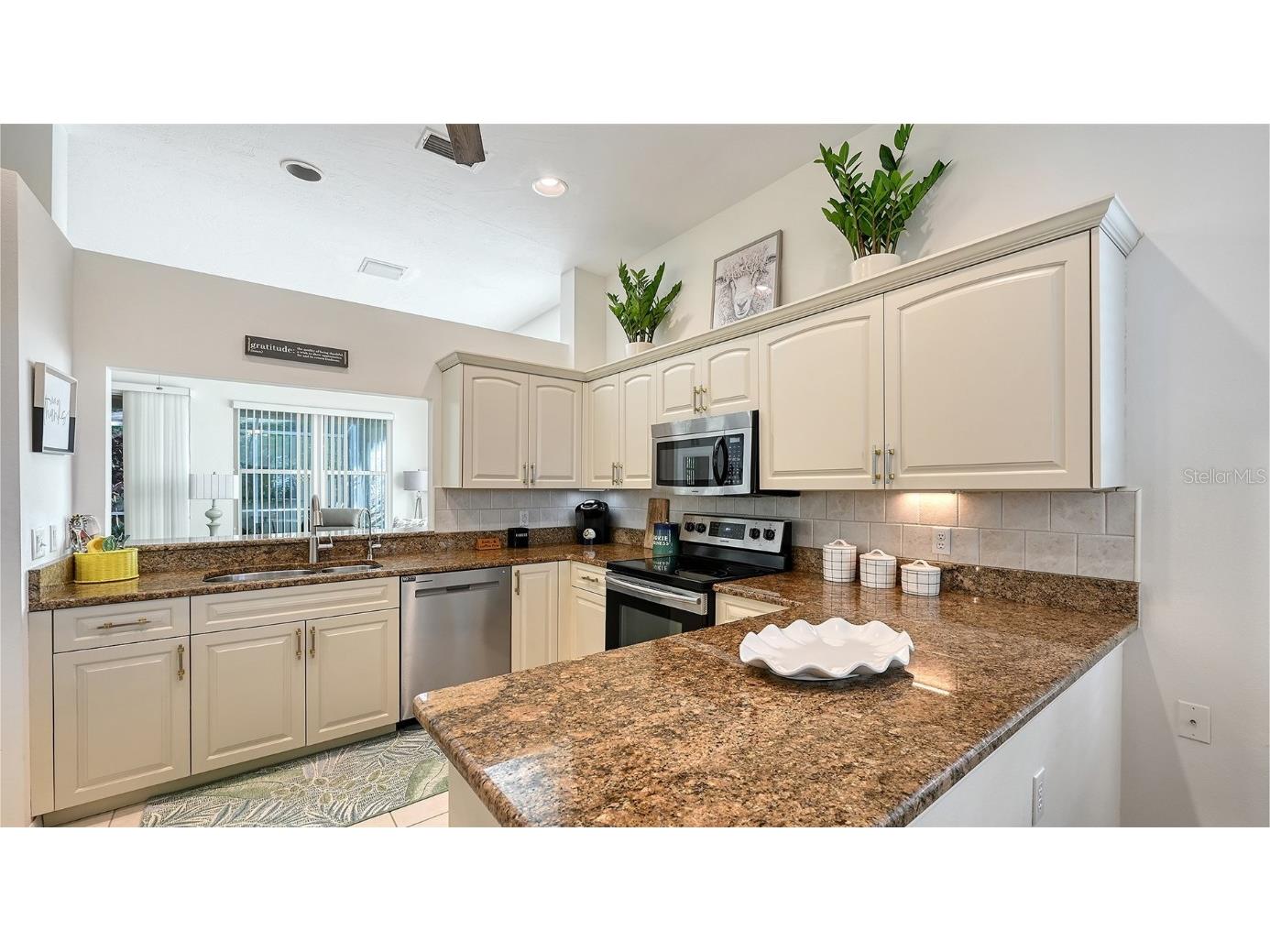 560 Fallbrook Drive Venice FL 34292 N6140962 image13