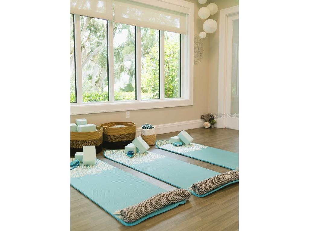 560 Fallbrook Drive Venice FL 34292 N6140962 image55