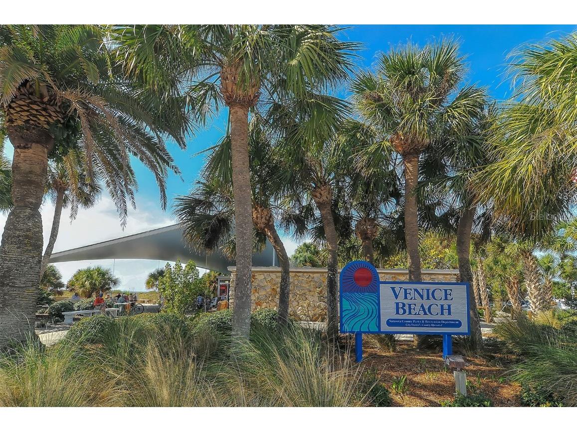 560 Fallbrook Drive Venice FL 34292 N6140962 image59