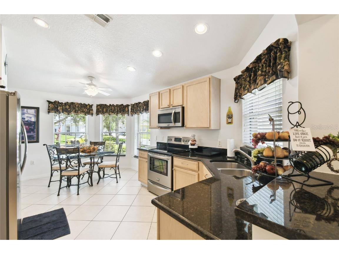 560 Grand Canal Dr Kissimmee FL 34759 S5134647 image12