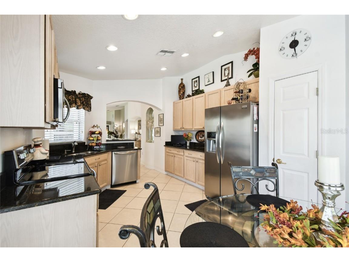 560 Grand Canal Dr Kissimmee FL 34759 S5134647 image13