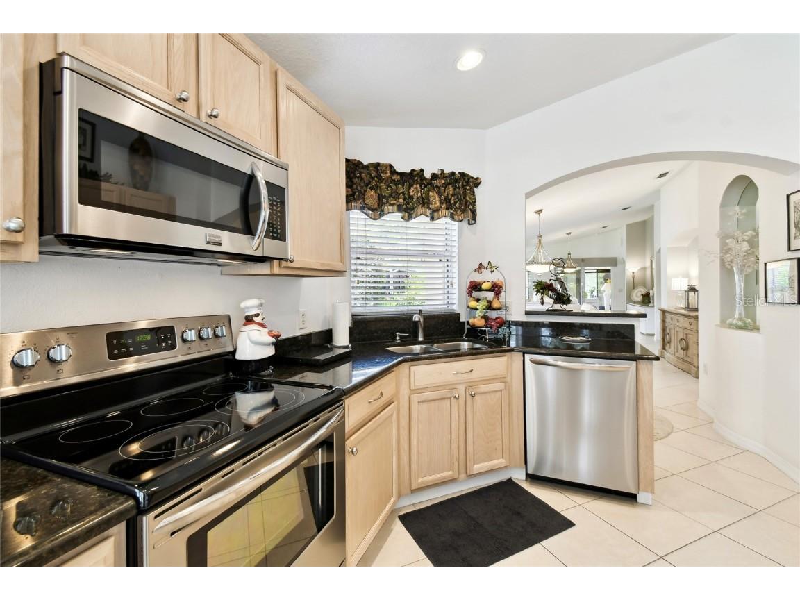 560 Grand Canal Dr Kissimmee FL 34759 S5134647 image14