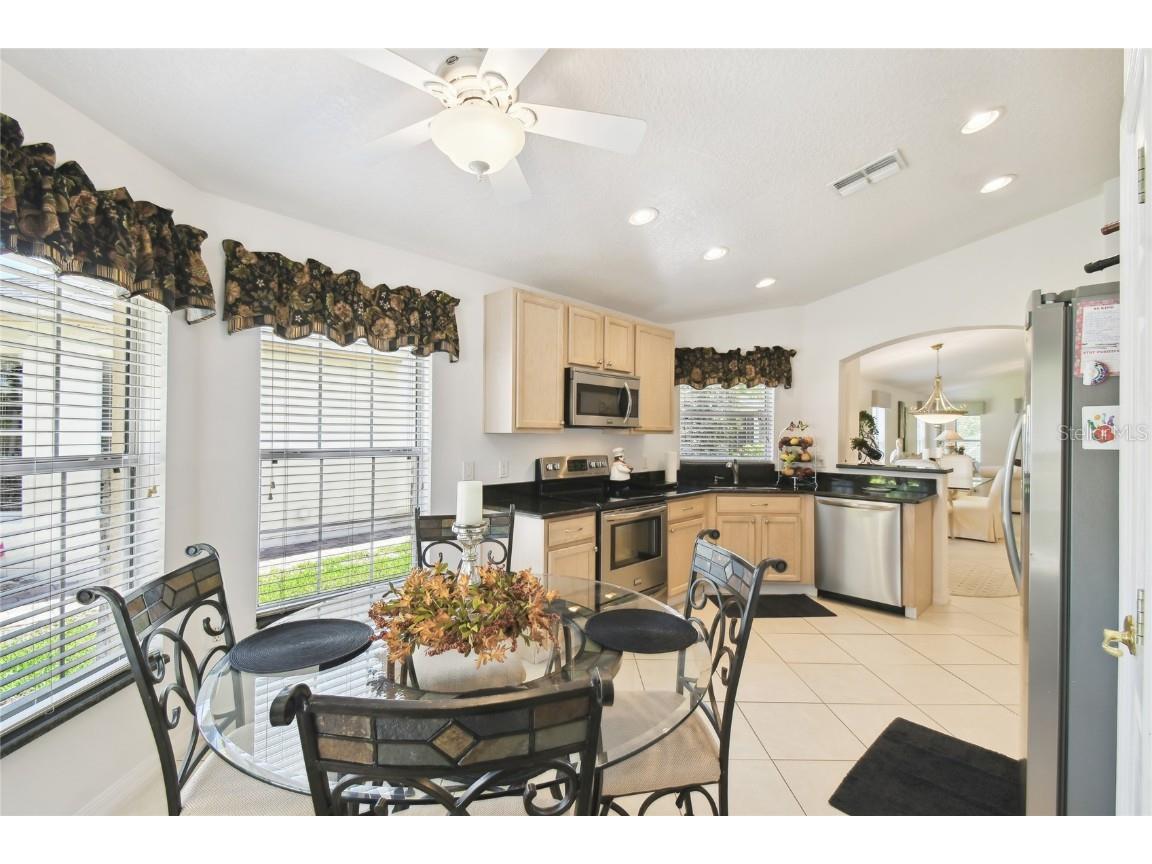 560 Grand Canal Dr Kissimmee FL 34759 S5134647 image15