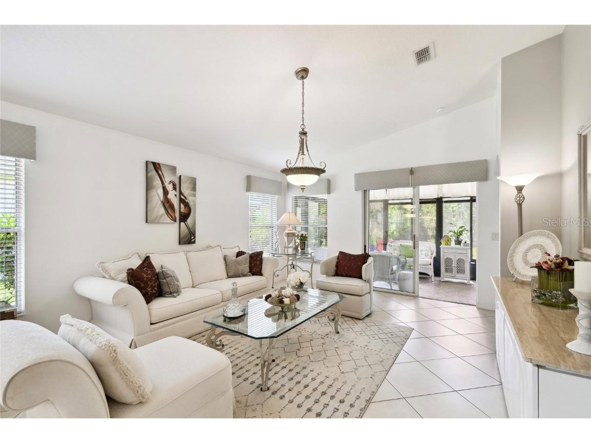 560 Grand Canal Dr Kissimmee FL 34759 S5134647 image6