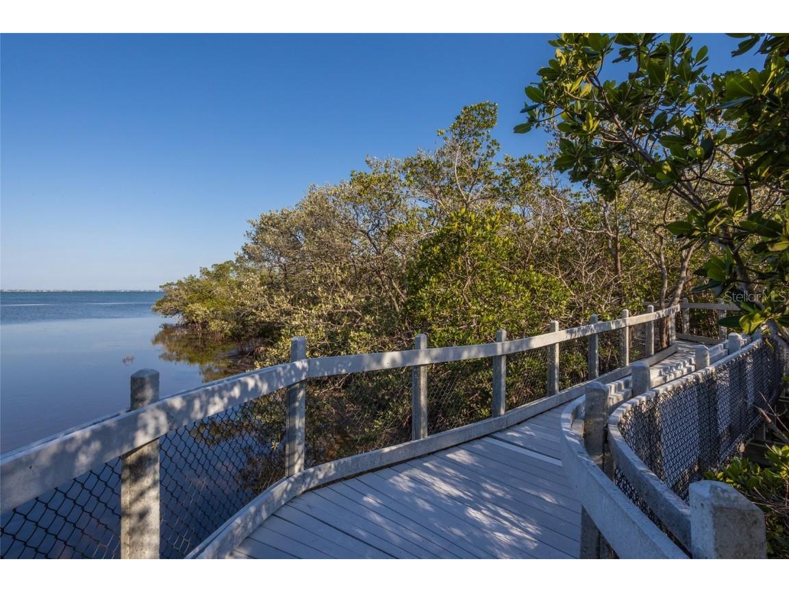 560 Gulf Bay Road Longboat Key FL 34228 A4649200 image21