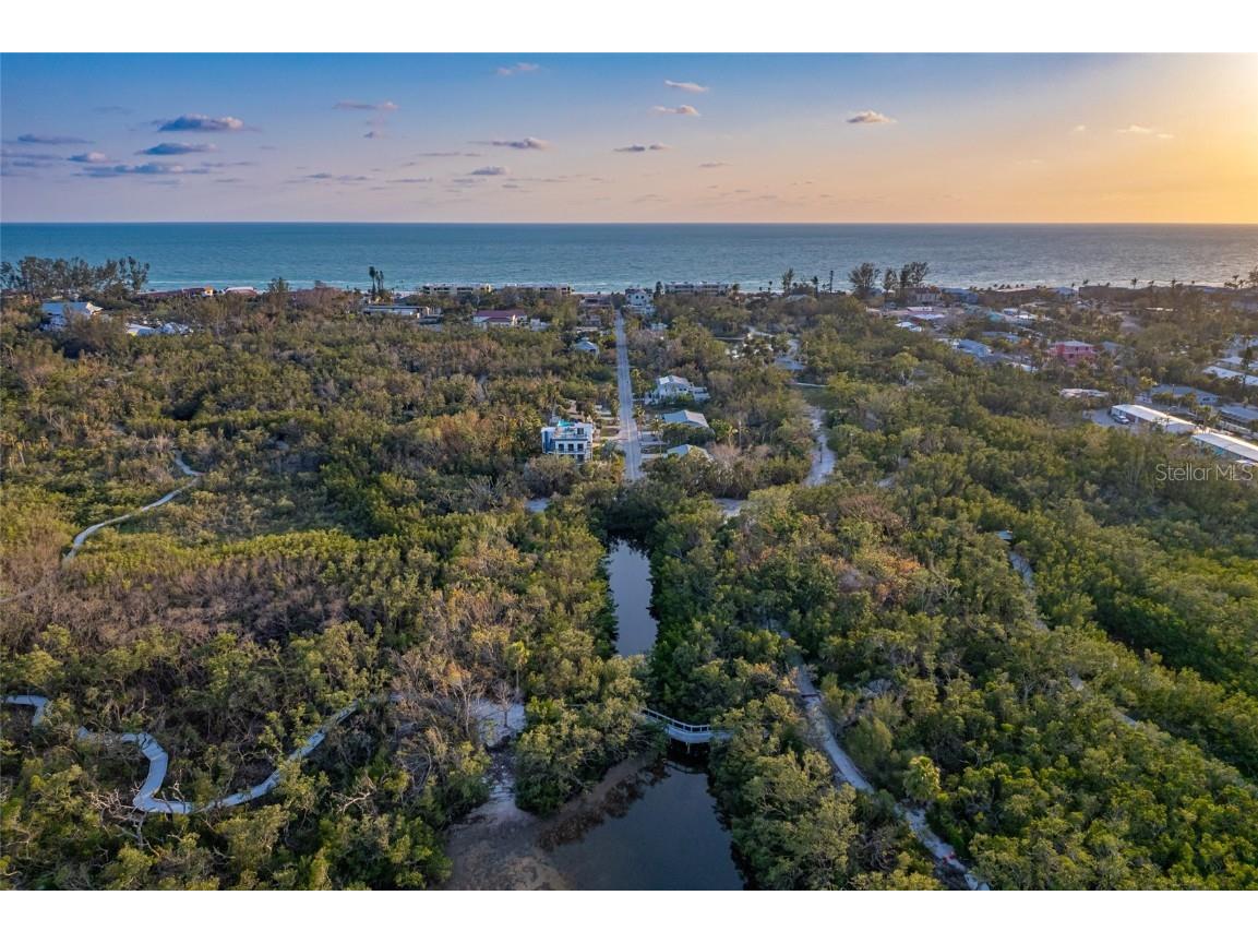 560 Gulf Bay Road Longboat Key FL 34228 A4649200 image26