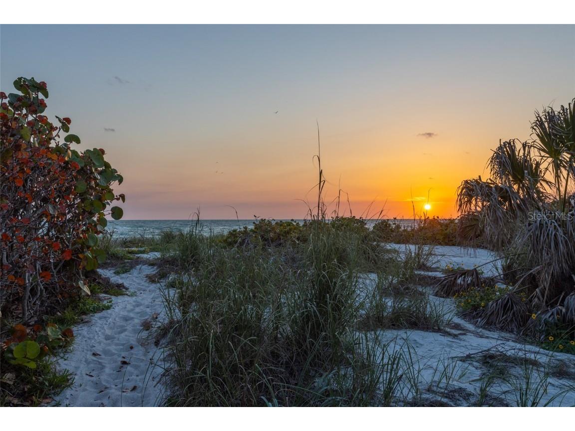 560 Gulf Bay Road Longboat Key FL 34228 A4649200 image33