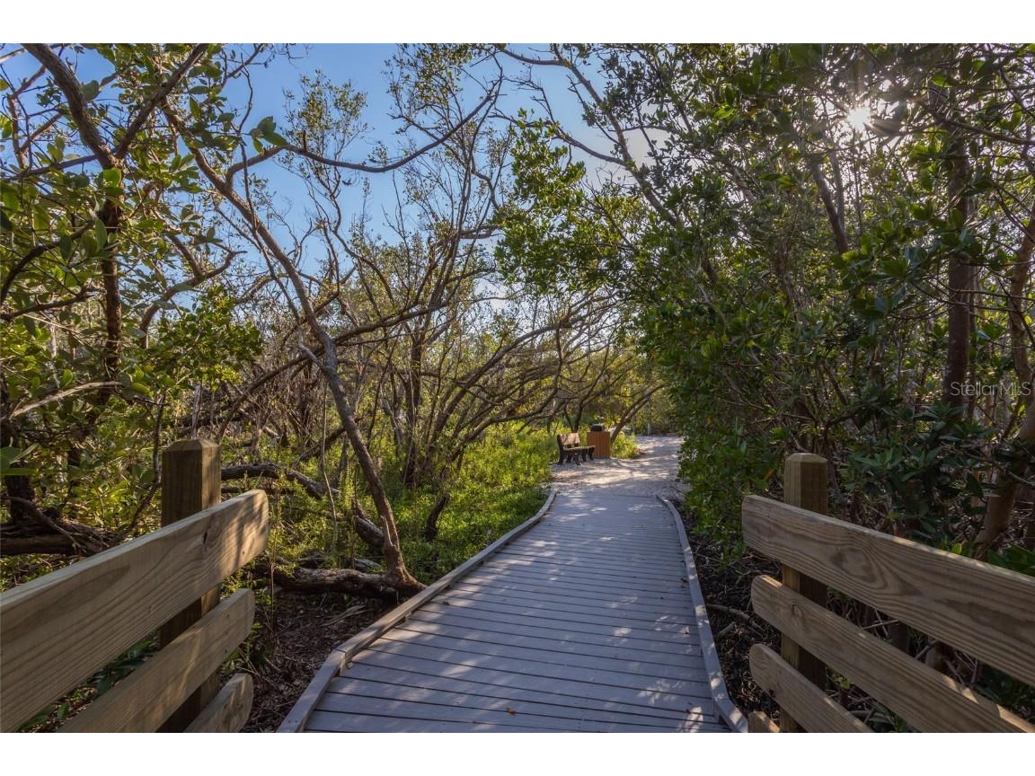 560 Gulf Bay Road Longboat Key FL 34228 A4649200 image37