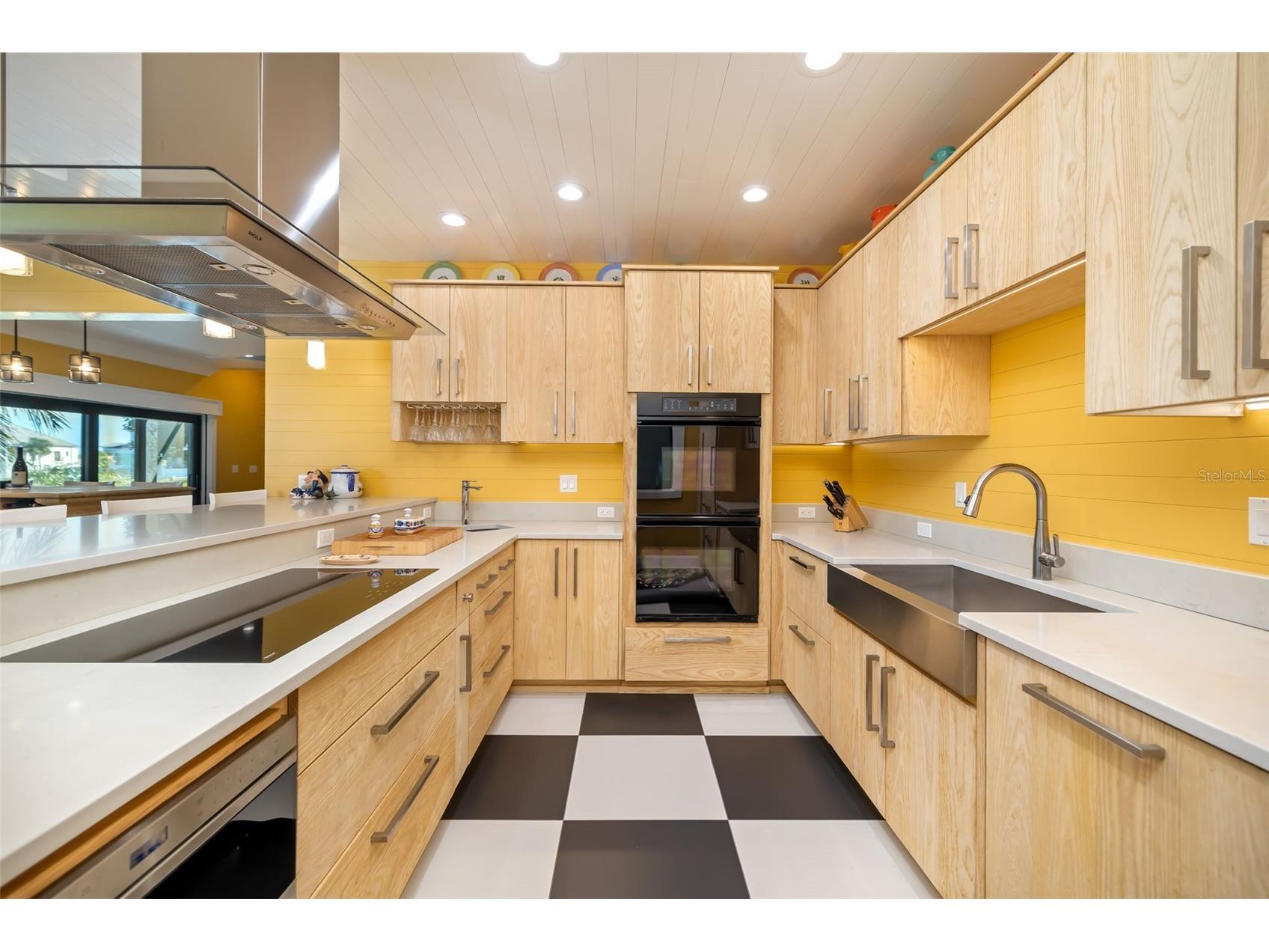 560 Harbor Cove Circle Longboat Key FL 34228 - SARASOTA BAY A4672059 image22