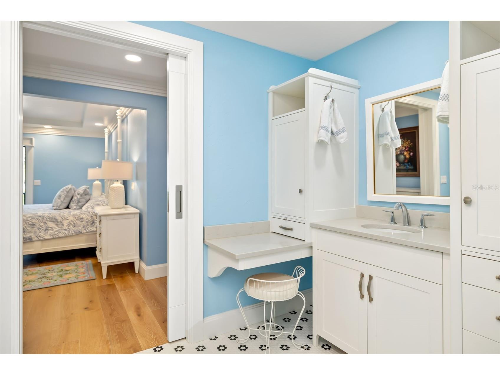 560 Harbor Cove Circle Longboat Key FL 34228 - SARASOTA BAY A4672059 image32