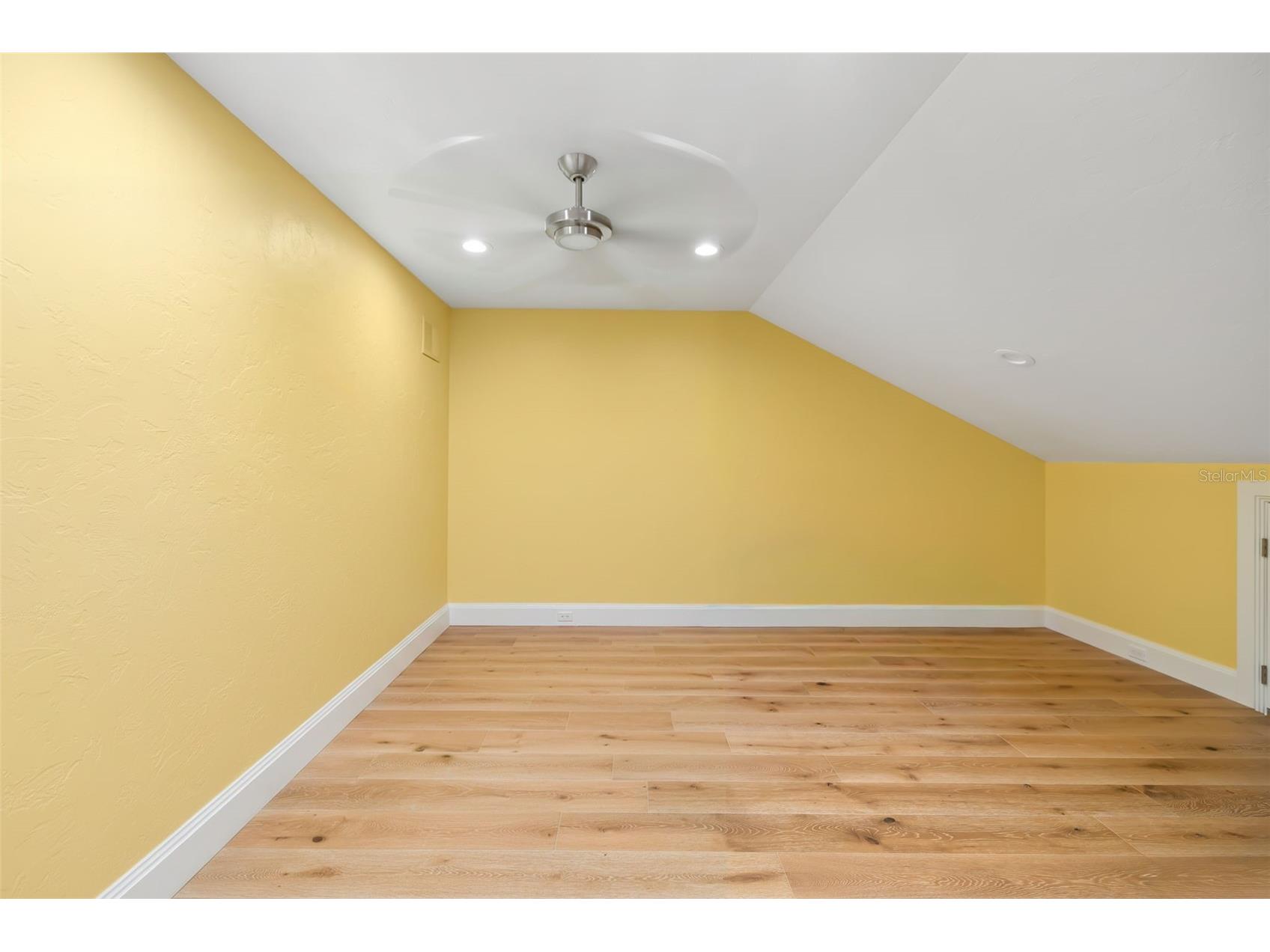 560 Harbor Cove Circle Longboat Key FL 34228 - SARASOTA BAY A4672059 image45