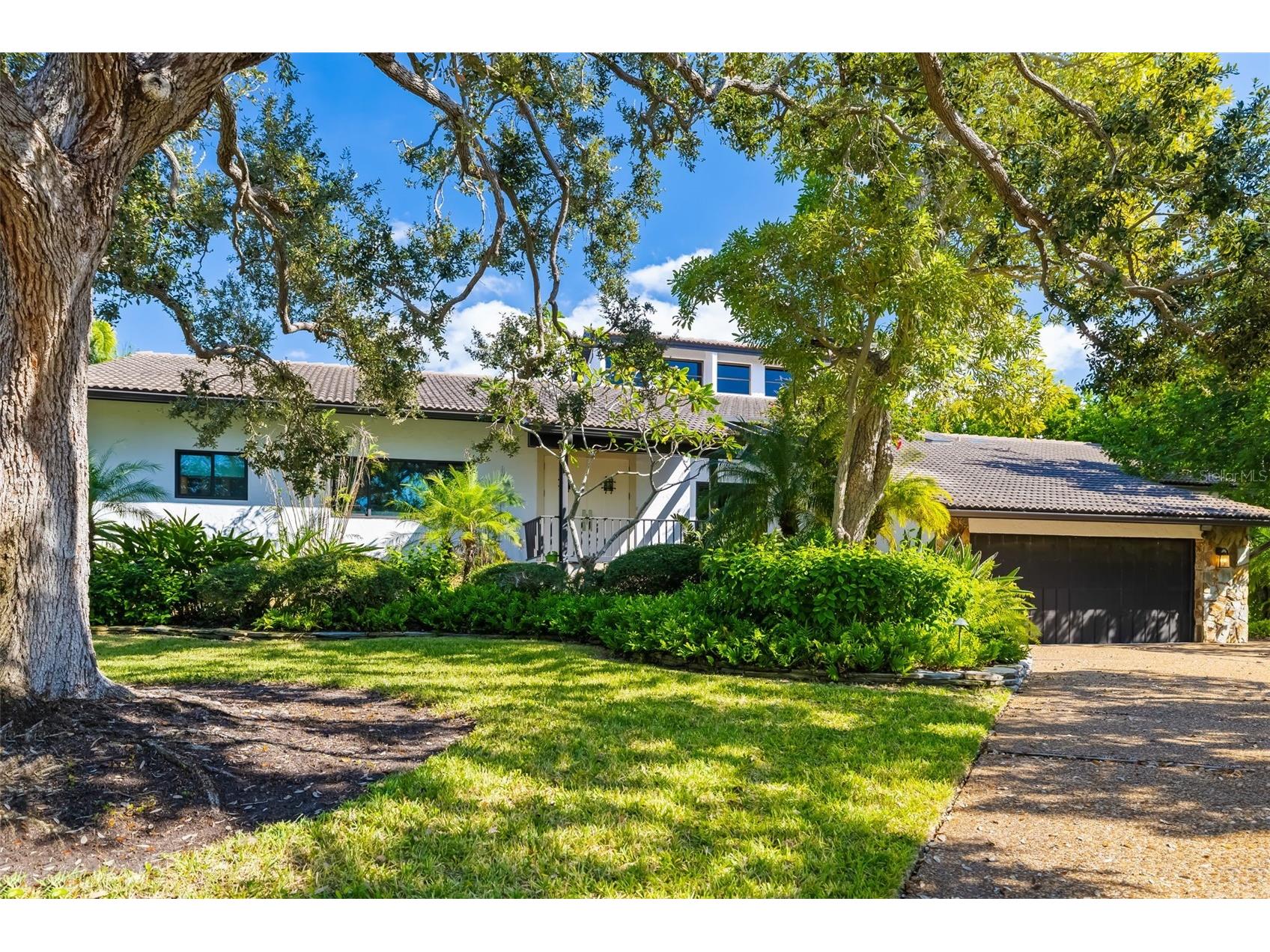 560 Harbor Cove Circle Longboat Key FL 34228 - SARASOTA BAY A4672059 image6