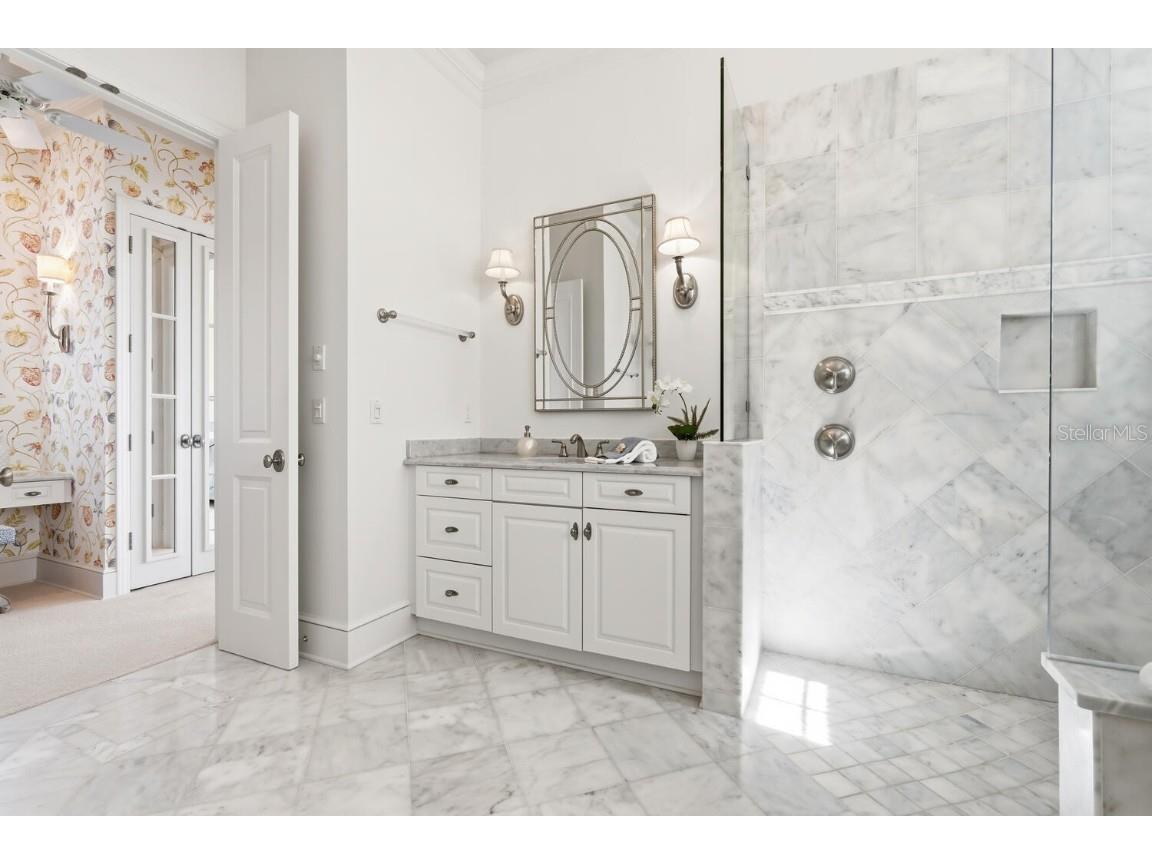 560 Harbor Point Road Longboat Key FL 34228 - SARASOTA BAY A4671218 image43